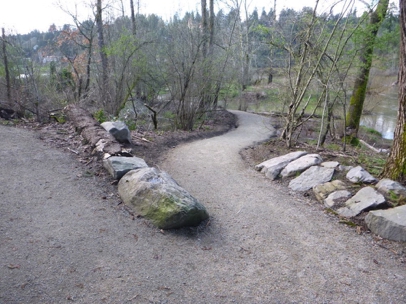 Trail switchback at overlook leads to the Willamette River